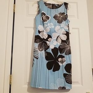 Flower Design Sleeveless Dress
